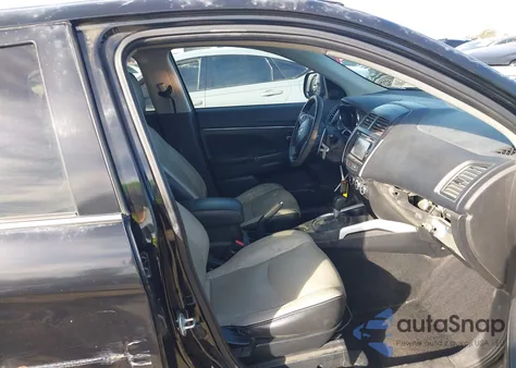 2014 Mitsubishi Outlander Sport Se z USA, uszkodzony, nr VIN 4A4AP4AU4EE032851